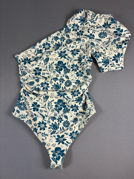 Free People Tops - Free People Intimately Puff Sleeve One Sleeve Blue and White Floral Bodysuit XS